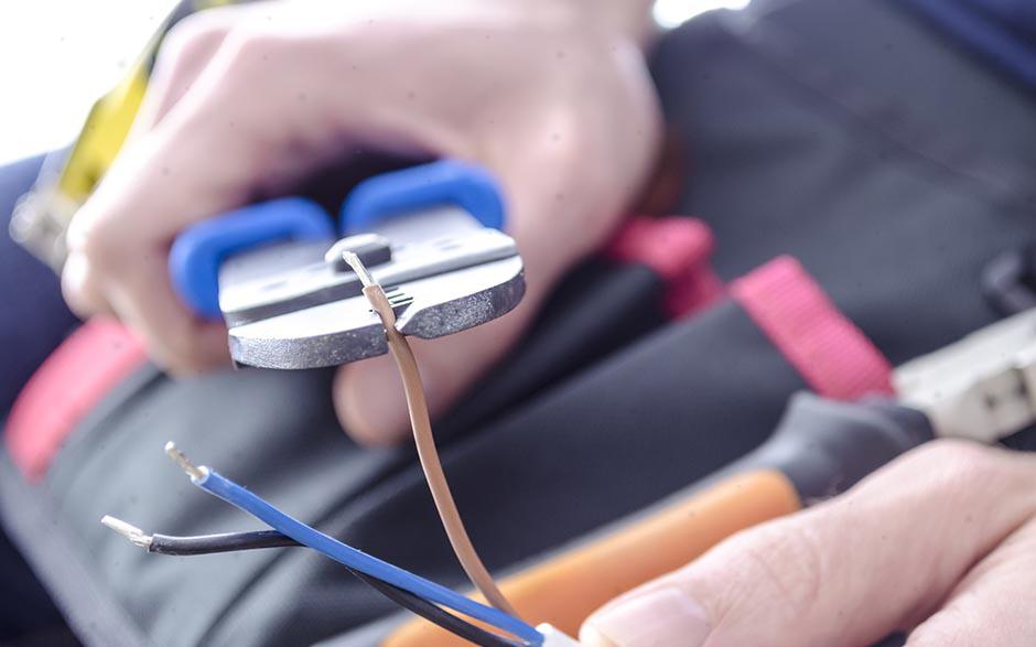 ouvrier électricien Nemours